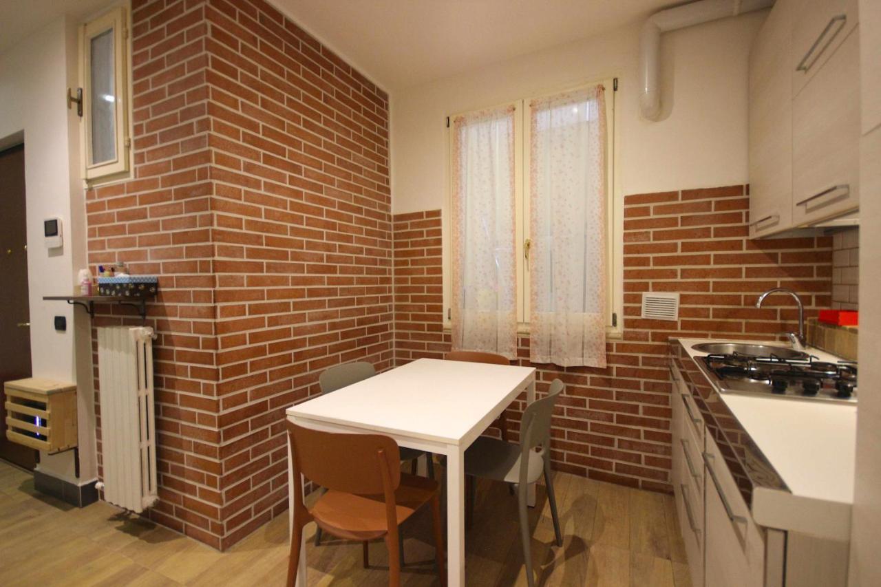 Case Vr Holiday Happy House Verona Buitenkant foto