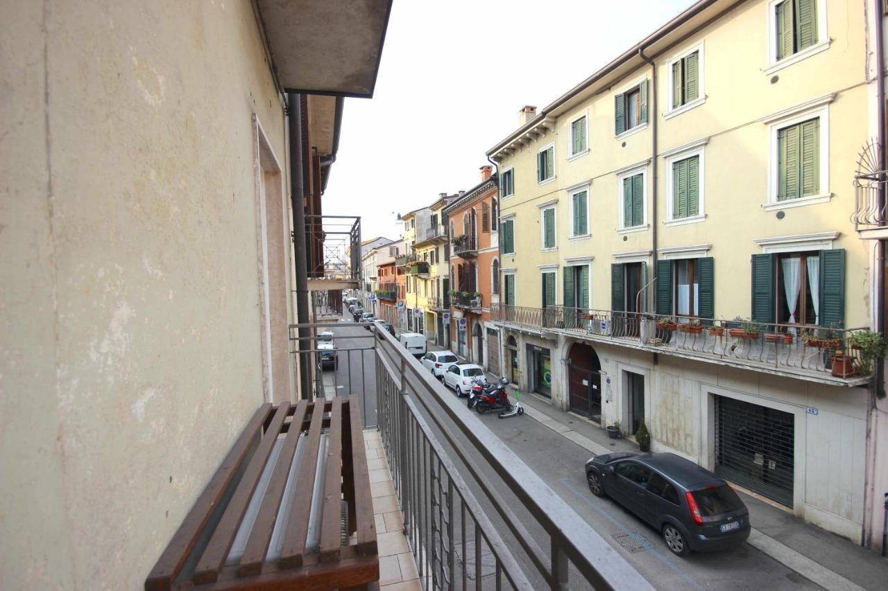 Case Vr Holiday Happy House Verona Buitenkant foto