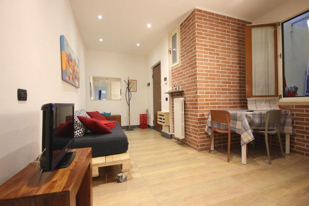 Case Vr Holiday Happy House Verona Buitenkant foto